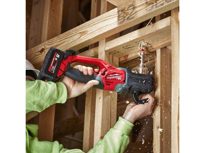 M18 FUEL™ HOLE HAWG® sarokfúró